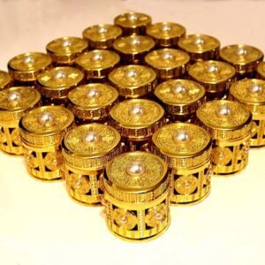 Premium Super Negin organic saffron in golden gift tins